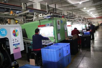 贛州經開區出臺'防疫暖企'八條政策，助力汽車配件研發企業復工復產